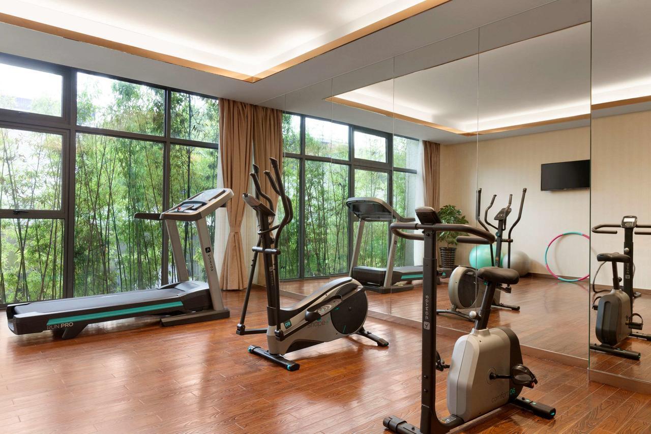 Ramada Shanghai Minhang Eksteriør billede